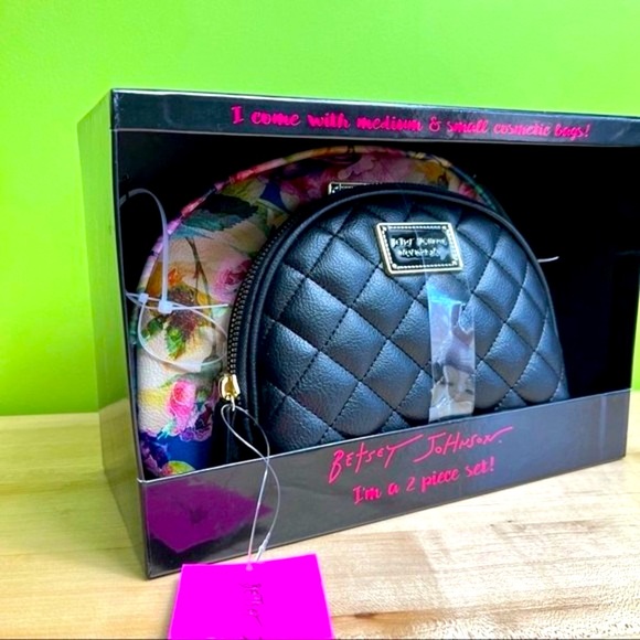 Betsey Johnson Handbags - Betsey Johnson 2pc NWT make up set